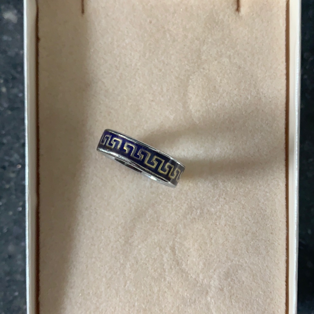 Color Changing Ring